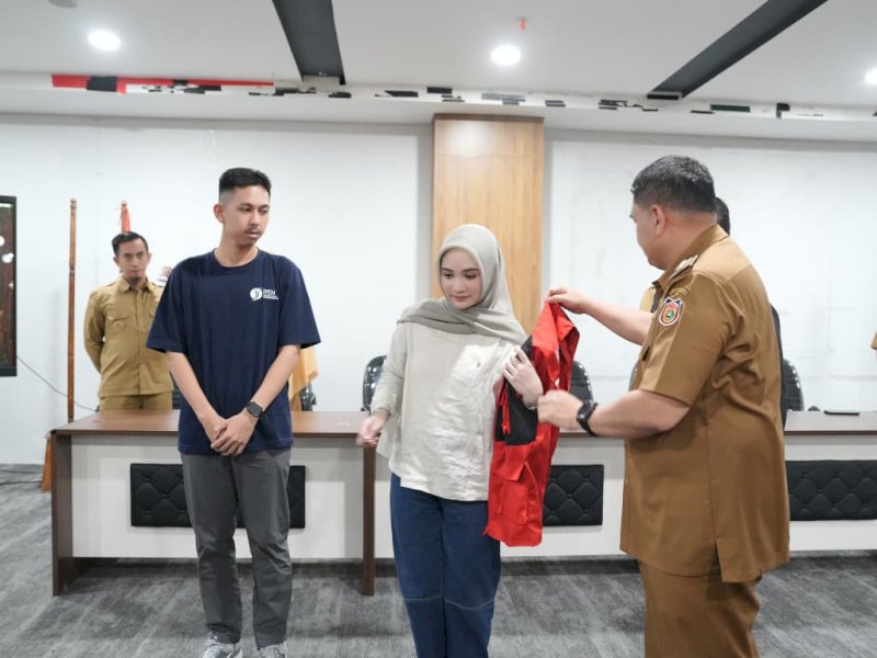 Wali Kota Makassar Munafri Arifuddin, saat menerima mahasiswa KKN Gelombang 116 Periode Juni&ndash;Agustus 2026 di Makassar Government Center (MGC), Senin (6/7/2026). @Jejakfakta/dok. Humas Pemkot Makassar