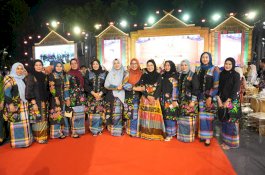 Malam Ramah Tamah HKG PKK Nasional Jadi Etalase Wastra, Kuliner, dan Wisata Sulsel, Melinda Aksa Perkuat Silaturahmi Antar Daerah