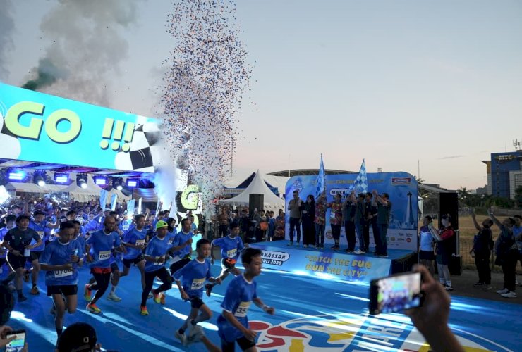 Ratusan Pelari Ramaikan Indomaret Fun Run 2026, Appi Ajak Warga Budayakan Hidup Sehat