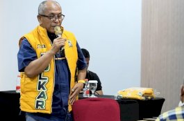 IAS Minta Maaf, Jalan Menuju Kantor Golkar Dipadati Pendukung