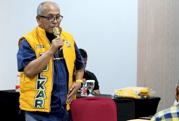 IAS Minta Maaf, Jalan Menuju Kantor Golkar Dipadati Pendukung