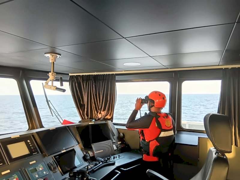  Operasi pencarian korban tenggelamnya KM Nurul Salsa di perairan sebelah barat Pulau Polassi, Kabupaten Kepulauan Selayar, memasuki hari ketiga, Jumat (17/7/2026). @Jejakfakta/dok. Basarnas Makassar