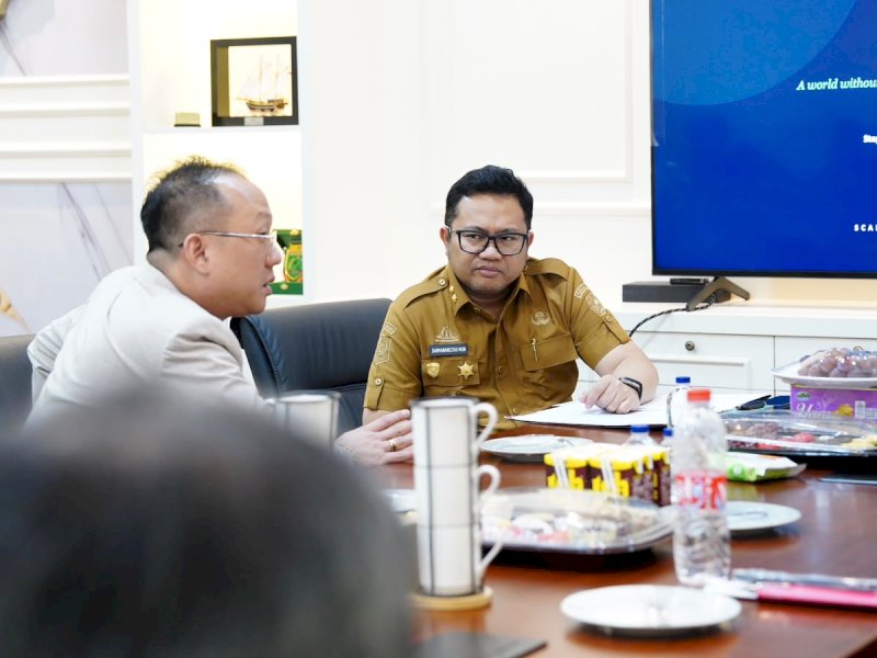Wakil Bupati Gowa, Darmawangsyah Muin, saat pertemuan lanjutan perusahaan energi asal Kanada, Portage Energy Group Inc., Selasa (28/7/2026). @Jejakfakta/dok. Humas Pemkab Lutim