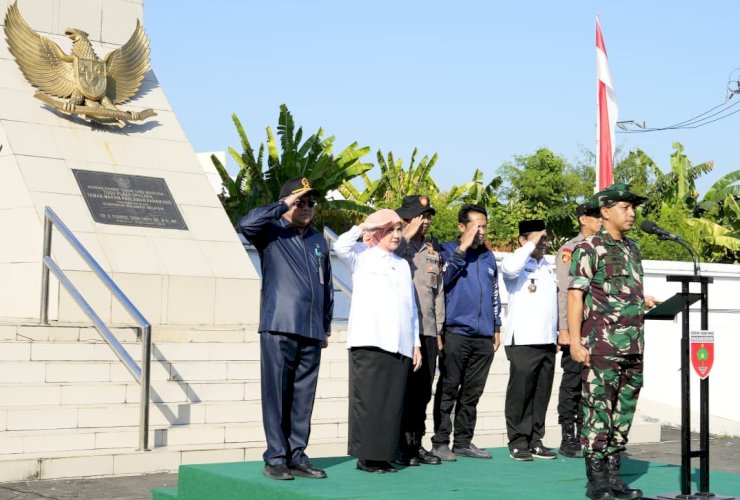 Wakil Wali Kota Makassar Hadiri Karya Bakti di Taman Makam Pahlawan