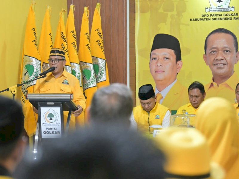 Ketua DPD Partai Golkar Sulawesi Selatan, Ilham Arief Sirajuddin (IAS), saat bersilaturahmi dengan pengurus DPD Golkar, anggota fraksi, pimpinan kecamatan, hingga pengurus desa/kelurahan di Kantor Golkar Sidrap, Jumat (14/8/2026). @Jejakfakta/Ist.