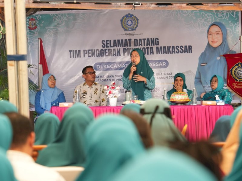Ketua TP PKK Kota Makassar, Melinda Aksa, saat membuka kegiatan Supervisi, Monitoring, Evaluasi, dan Pelaporan (SMEP) TP PKK Kecamatan Makassar di Kantor Kecamatan Makassar, Kamis (20/8/2026). @Jejakfakta/dok. Humas Pemkot Makassar