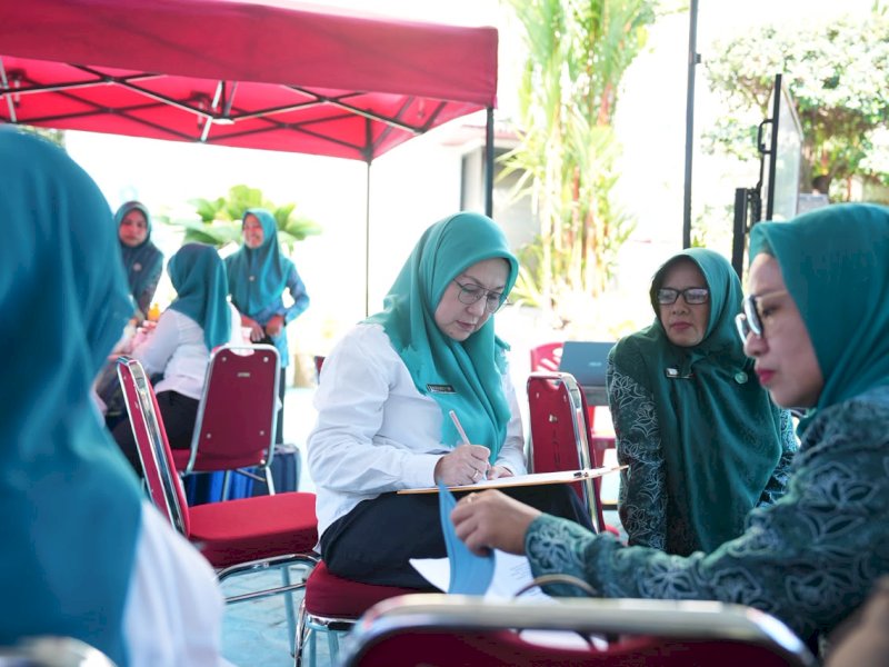 Supervisi, Monitoring, Evaluasi, dan Pelaporan (SMEP) TP PKK Makassar Tahun 2026 di Kantor Kecamatan Tallo, Jumat (21/8/2026). @Jejakfakta/dok. Humas Pemkot Makassar