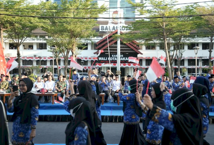 Jelang Pembukaan MTQ VIII KORPRI Nasional, 1.157 Peserta Ikuti Defile di Makassar