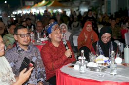 Disambut Antusias Warga, Munafri Nikmati Semarak Pesta Rakyat Kecamatan Wajo