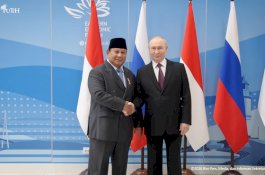 Presiden Prabowo dan Presiden Putin Bertemu di Vladivostok, Tegaskan Strategisnya Hubungan Indonesia-Rusia
