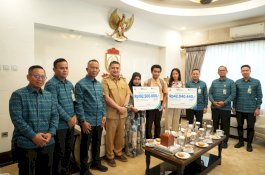 Pemkot Makassar dan BPJS Serahkan Santunan Rp192,5 Juta untuk Ahli Waris Pekerja Rentan