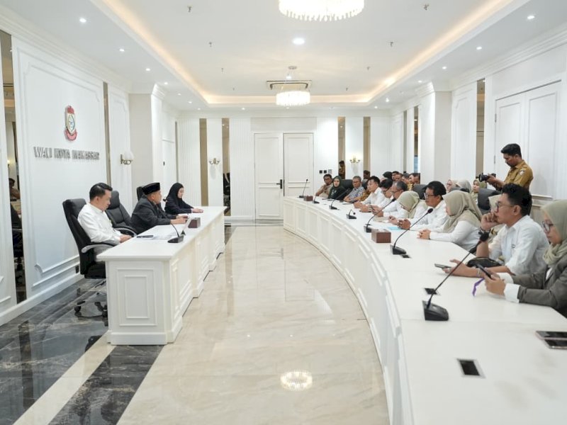 BPK Perwakilan Provinsi Sulawesi Selatan menggelar entry meeting pemeriksaan kepatuhan terhadap sejumlah aspek penyelenggaraan pemerintahan dan pengelolaan Badan Usaha Milik Daerah (BUMD) di Balai Kota Makassar, Selasa (8/9/2026). @Jejakfakta/dok. Humas Pemkot Makassar