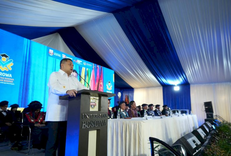 Wali Kota Makassar Kenalkan dan Ajak Mahasiswa Baru Manfaatkan Fasilitas MCH dan Lontara Plus