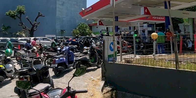 Pertamina Bantah BBM Langka di Makassar, Antrean Dipicu Kepanikan Warga Imbas Pemadaman Listrik