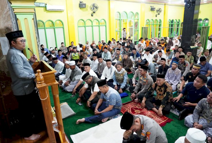 Safari Subuh Kamtibmas, Kapolresta dan Wabup Gowa Ajak Warga Perkuat Silaturahmi