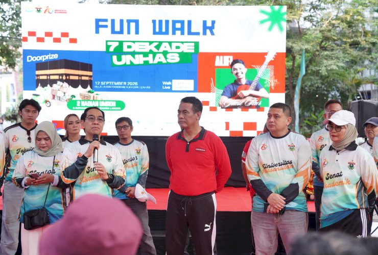 Dies Natalis ke-70 Unhas, Munafri Arifuddin Ikut Fun Walk Bersama Ribuan Alumni dan Civitas Akademika