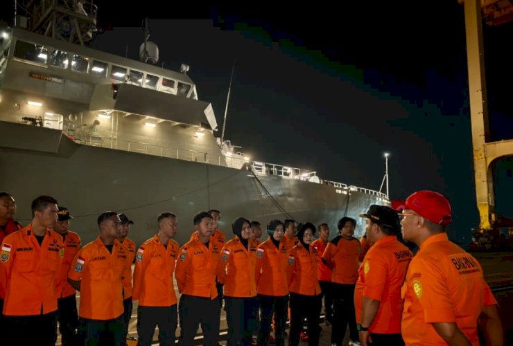 130 Orang Masih Dicari, Basarnas Makassar Kerahkan KN SAR Kamajaya ke Laut Jawa