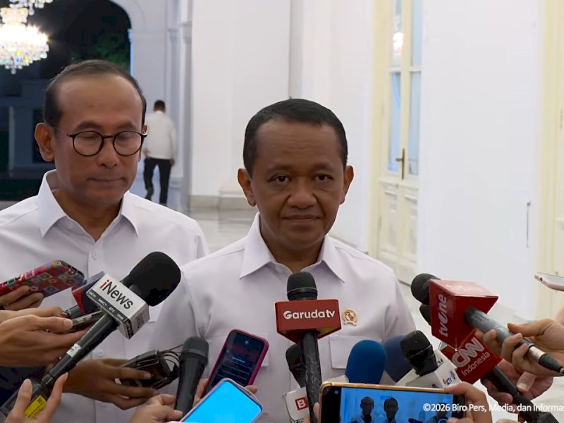 Menurut Bahlil, antrean dipicu oleh adanya peralihan konsumsi dari BBM nonsubsidi ke BBM subsidi setelah terjadi kenaikan harga BBM nonsubsidi. @jejakfaktacom/Dok. Sekretariat Presiden