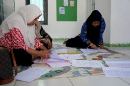 Bukan Sekadar Tempat Baca, Perpustakaan Desa Lutim Didorong Jadi Ruang Aktivitas Warga