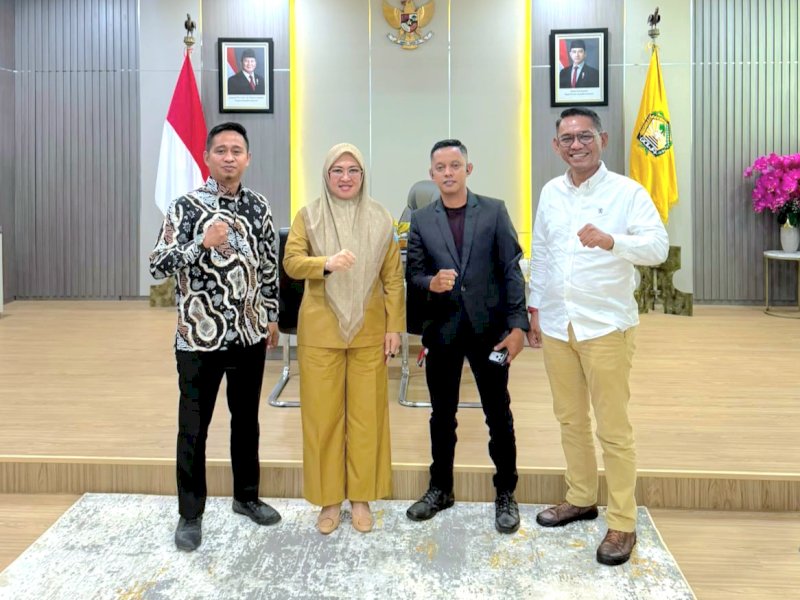 Bupati Gowa Husniah Talenrang didampingi kuasa hukumnya. @jejakfaktacom/Ist.