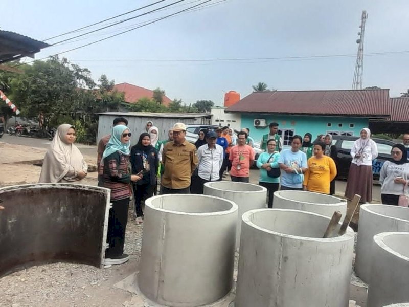 Tim Kemenkes RI saat melakukan kunjungan sekaligus verifikasi lapangan STBM Award 2026 di Kabupaten Luwu Timur, Jumat (25/9/2026). @Jejakfakta/dok. Humas Pemkab Lutim