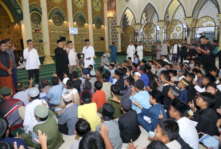 Dorong Generasi Dekat dengan Masjid, Bupati Irwan Tegaskan Program Pejuang Subuh