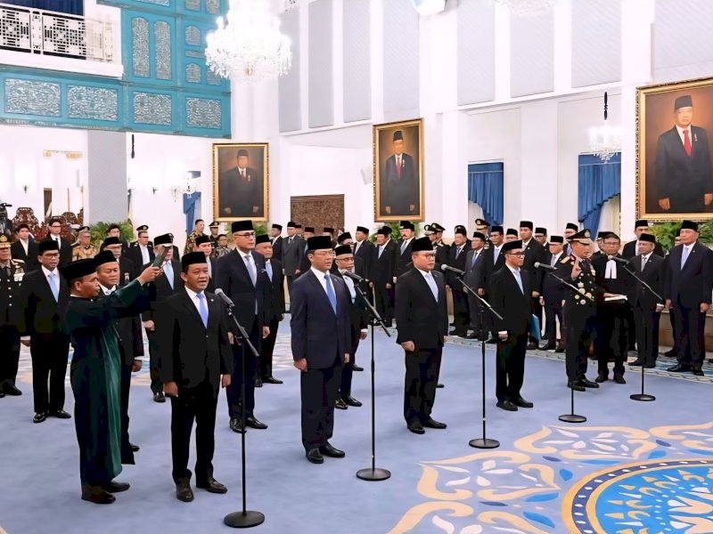 Presiden Prabowo Subianto resmi melantik sejumlah pejabat tinggi negara di Istana Negara, Jakarta, pada Kamis siang, (1/10/2026). @jejakfaktacom/Dok.Setkab RI