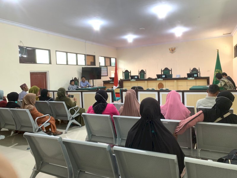 Sidang gugatan lingkungan hidup dalam perkara Warga Bantaeng Melawan Polusi Udara Smelter KIBA kembali digelar di Pengadilan Negeri Bantaeng pada Senin (5/10/2026). @Jejakfakta/dok. IST.