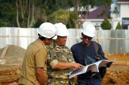 Tinjau Proyek Strategis Daerah, Irwan Tekankan Kualitas dan Ketepatan Pelaksanaan