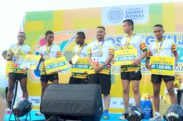 Sejarah! IKA SMANSA Serui 2007 dan Sahabat Denny Bonai Sukses Gelar Event Lari Modern Pertama di Yapen