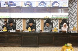 Lima Fraksi Sampaikan Pemandangan Umum, Sekda Lutim: Masukan Jadi Bahan Penyempurnaan APBD 2027