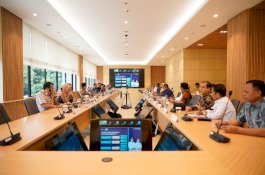 Temui Wamenkes RI, Bupati Irwan Amankan 90 Milliar Lebih Bantuan Kesehatan