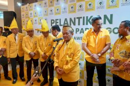 Sarmuji Minta Golkar Sulsel Rangkul Semua Kelompok Masyarakat, Ungkap Elektabilitas Partai 10&ndash;13 Persen
