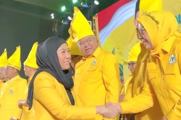 Menkomdigi Meutya Hafid Hadiri Pelantikan Pengurus DPD Golkar Sulsel, Soroti Peran Strategis Daerah