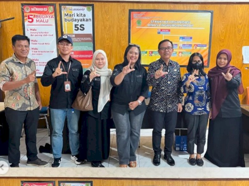 Dinas Lingkungan Hidup (DLH) Kabupaten Luwu Timur memperkuat koordinasi ke Dinas Lingkungan Hidup Kabupaten Luwu Utara pada Kamis (24/9/2026). Pertemuan ini membahas penetapan tarif dan penerapan retribusi pelayanan kebersihan. @Jejakfakta/dok. IST.
