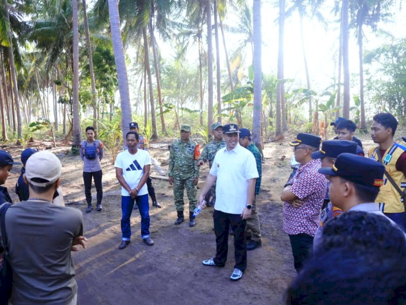 Kunjungan kerja Bupati Pangkep di Kelurahan Sapuka, Kecamatan Liukang Tangaya, Jumat (30/10/2026). @jejakfaktacom/Humas Pemda Pangkep. 
