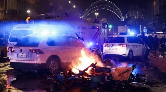 Situasi kerusuhan usai kekalahan Timnas Belgia dari Maroko di Piala Dunia 2022