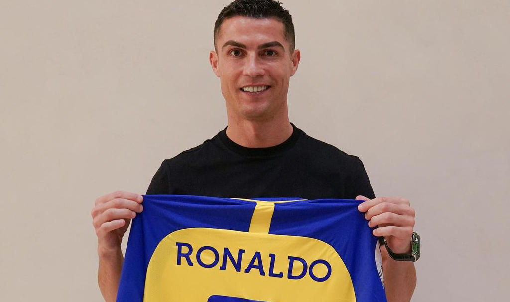 Cristiano Ronaldo pindah ke Al Nassr