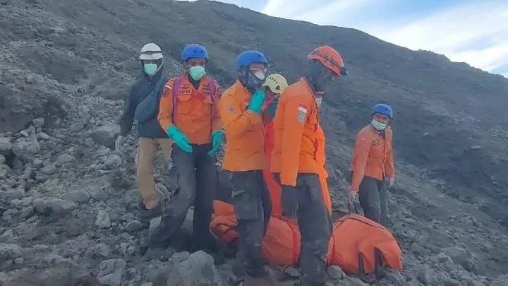 Gunung Marapi